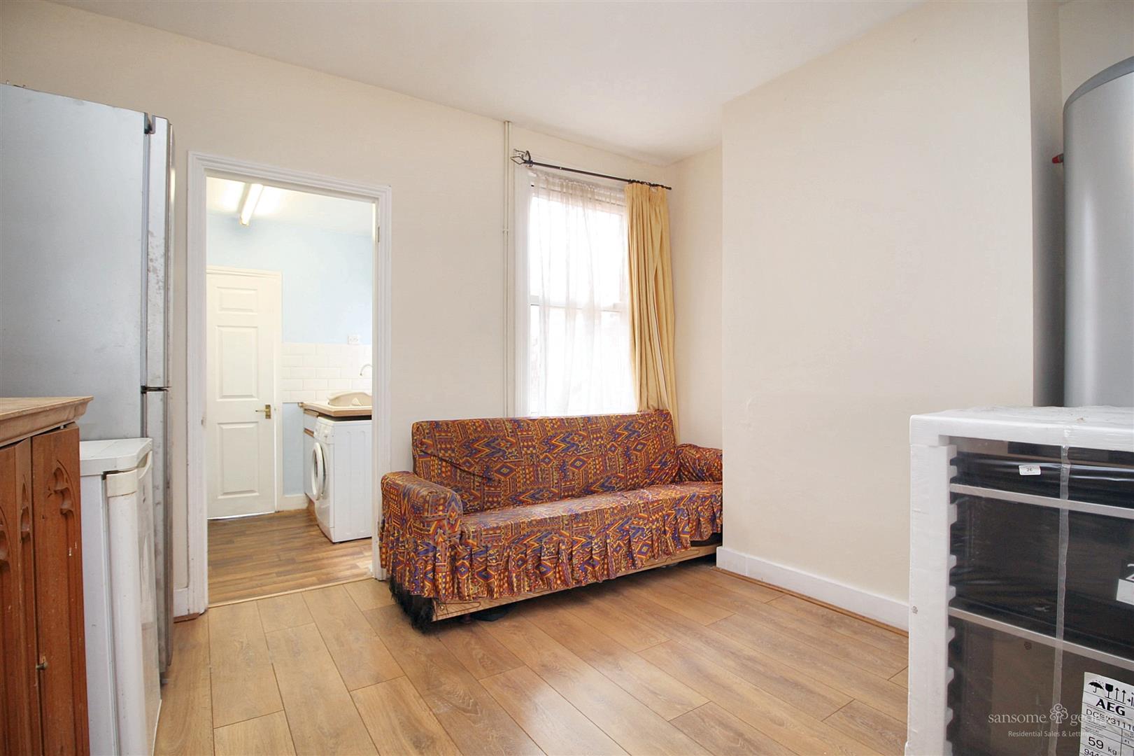 3 bed property in Cranbury Road, Reading